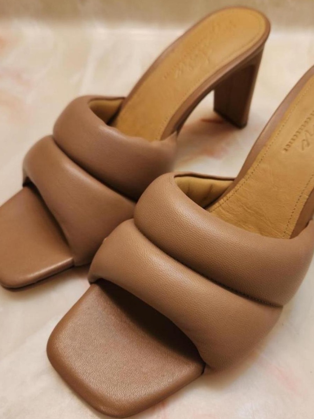 Women’s Tan Padded Band High Heel Slide